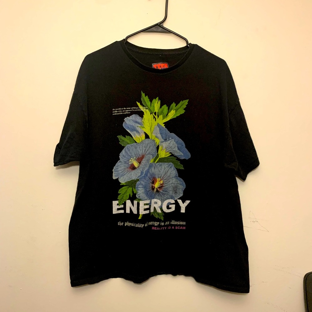 Teen Hearts Energy T Shirt XL